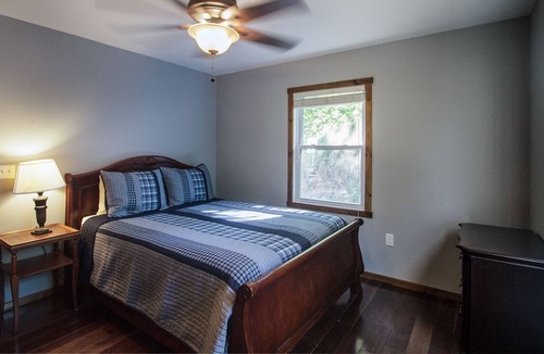 Bryson City Cabin | Fontana Lake View cabin