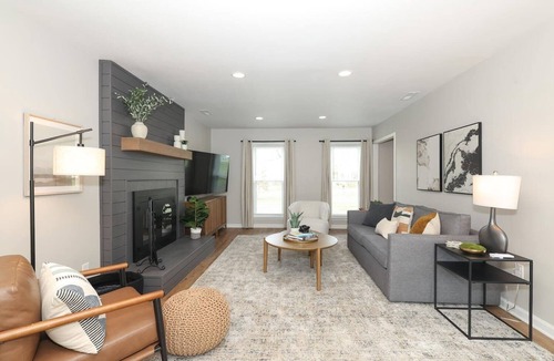 Harrisburg House | Fully Renovated - 30 Night Min - 3/2.5 - Dogs OK - Smart Home