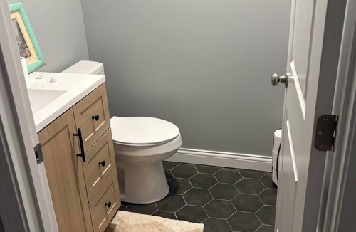 Shelby Park House | Fun & Modern 4 Bedroom Home near Downtown Airport Convention Center Ky Kingdom