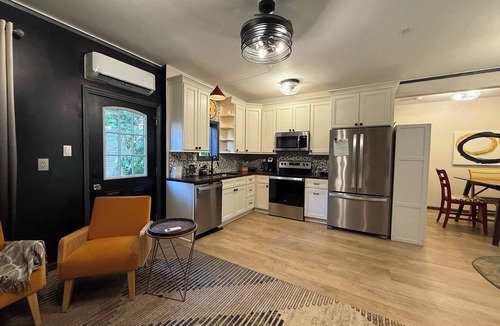 Buechel Apartment | Funky & fun, secret room, games, puzzles. Sleeps 5