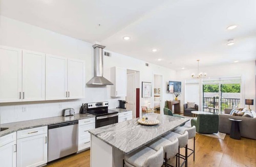 Inglewood House | Gallatin Retreat-Rooftop- Full Gym -East Nashville