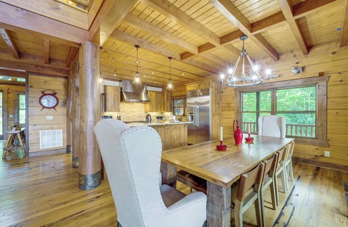 Spruce Pine Cabin | Game Room + Deck: Spacious Spruce Pine Retreat!
