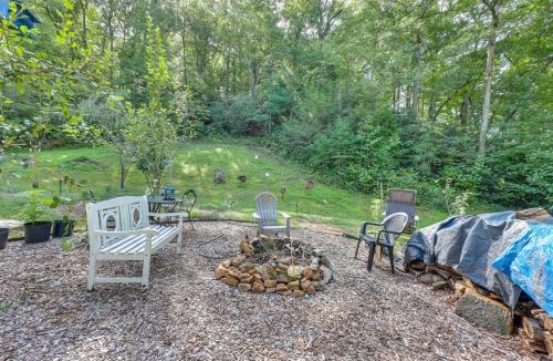 Young Harris Apartment | Georgia Home w/2 Fire Pits & Creek Access!