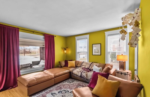 Owensboro House | Get ready for a Spellbinding Themed Getaway at Owensboro!