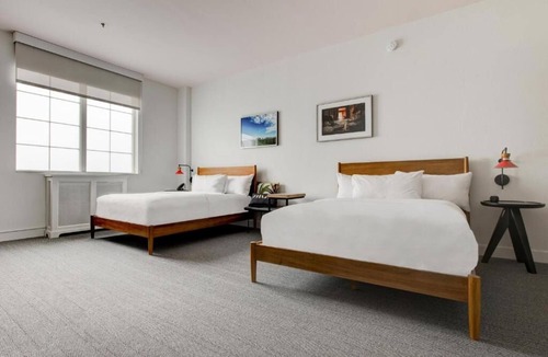 Lexington House | Get Ready for Adventure! 2 Family-Friendly Units, FREE Parking, Near Rupp Arena!