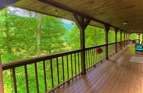 Smith Ski Chalet | Getaway to a very private beautiful Cabin.