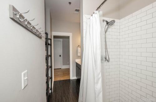 Over-the-Rhine Apartment | Gimme Shelter - OTR Cininnati
