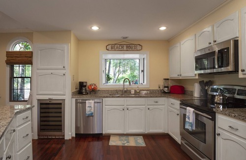 Seabrook Island Villa | Gorgeous 3 BR/2.5 BA Family Friendly Villa! Golf Views! Amenity access for purchase!