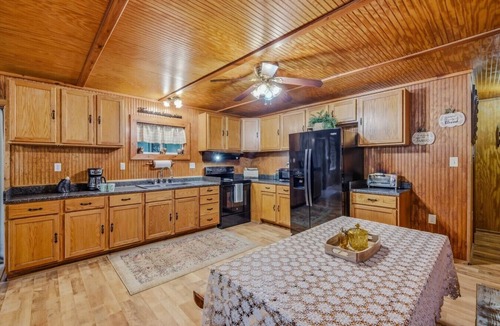 Great Cacapon Cabin | Granny Squirrel - Wifi | View | Game Room | Wood Stove | Gathering Area | View