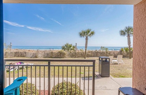 Myrtle Beach Condo | Great 1st floor unit that looks right out onto the beach with direct access