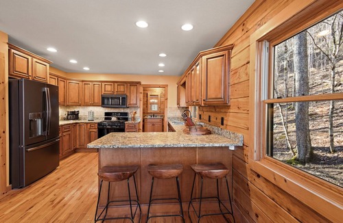 Beech Mountain Cabin | Great Lodge Near Popular Attractions