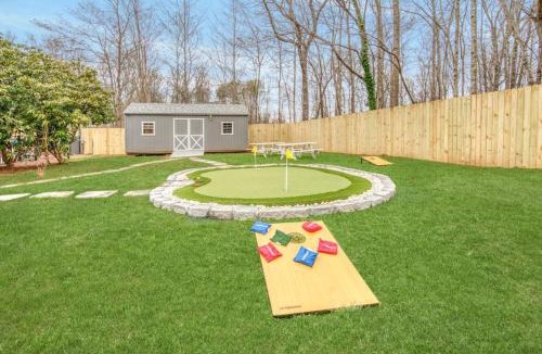 Greensboro House | Greensboro Getaway Villa HotTub Pool FirePit Basketball Golf