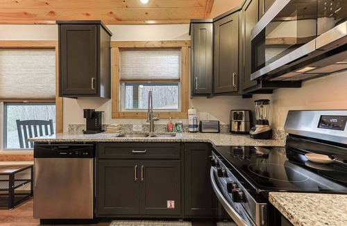 Ellijay Cabin | Harris Creek Haven by Mountain Oasis | Secluded North Georgia Mountain Getaway