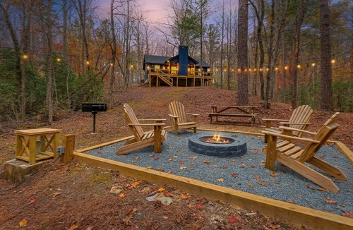 Ellijay Cabin | Harris Creek Haven by Mountain Oasis | Secluded North Georgia Mountain Getaway