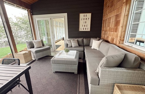 Alexandria Cabin | Haven on Ida - Lakeside Cabin, Cozy Porch + Sauna + Kayaks
