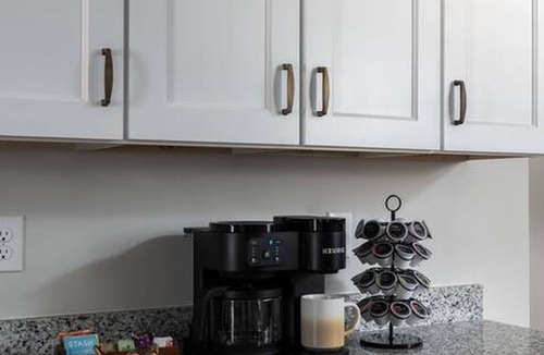 Greensboro House | Heraldry Gathering - Plentiful Space