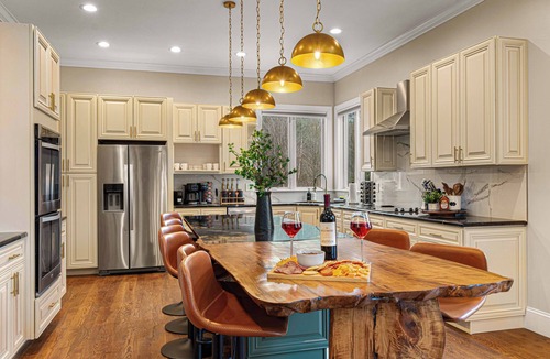Asheville House | HGTV-Designed Asheville Estate · Sleeps 20 · Pool, Sauna, Theater, Elevator