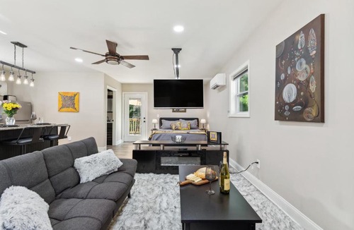 Hickory Apartment | Hickory Hideaway: Pet-Friendly Haven w/Fire Pit!