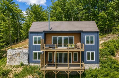 Santeetlah House | Hidden Point House Stunning Lake Views