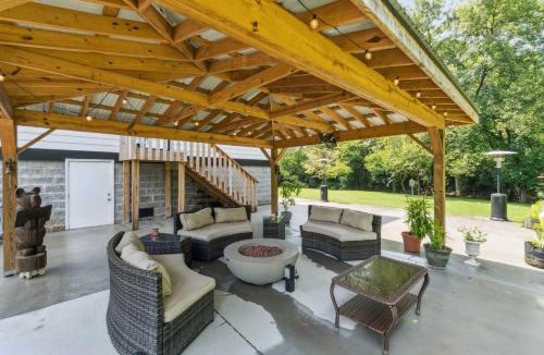 Sunset View House | High Note Hideaway- Modern 4BR Oasis Near Opryland
