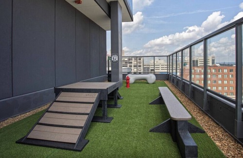 West End Apartment | High Rise Modern CityView Studio