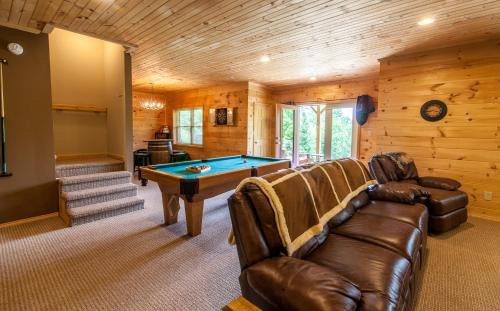 Banner Elk House | High Road Cabin