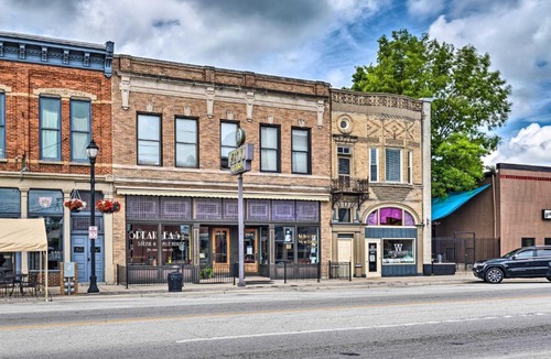 Celina Apartment | Historic Loft Apartment in Downtown Celina!