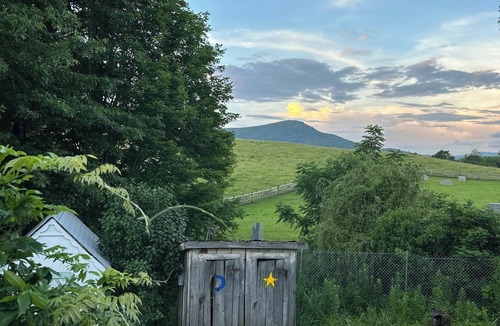 Wilson Creek House | Historic Retreat in Grayson Highlands