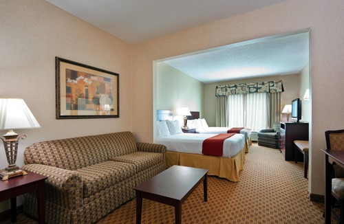 Harriman Hotel | Holiday Inn Express Hotel & Suites Harriman by IHG