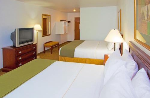 Leadsville Hotel | Holiday Inn Express Hotel & Suites Elkins by IHG
