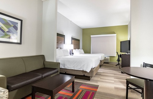 Ironton Hotel | Holiday Inn Express & Suites Ironton by IHG