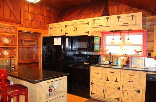 Clyde House | Horse Shoe Cottage
