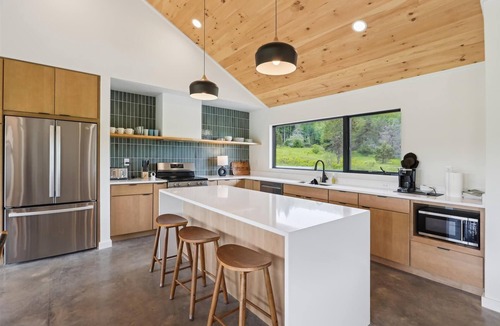 Davis House | Horseshoe Haven*: 4 BR, 2.5 BA House in Canaan Valley, Sleeps 8