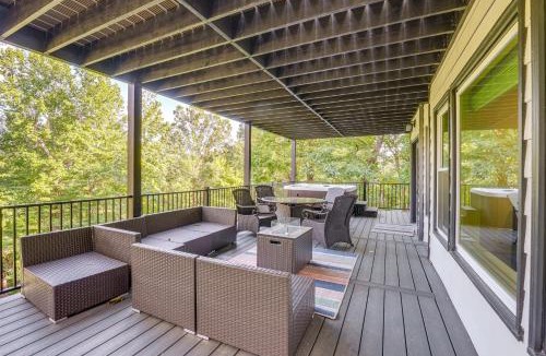 Jasper House | Hot Tub, Decks & 2 Kitchens: Mtn-View Jasper Gem!