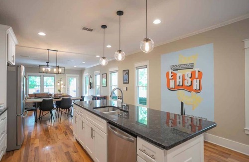 Inglewood House | Hot Tub Oasis|Arcade + Patio|Near Broadway|Parking