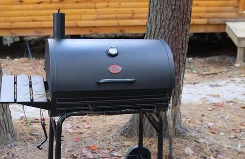 Rogers Cabin | Hot Tub (Private) | Dogs OK | FirePit | MuirValley | Hiking