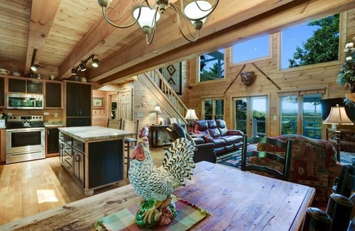 Morganton Cabin | Hot Tub & Scenic Mountain Views, Game Room