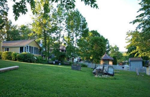 Poultney House | Hydrangea Cottage
