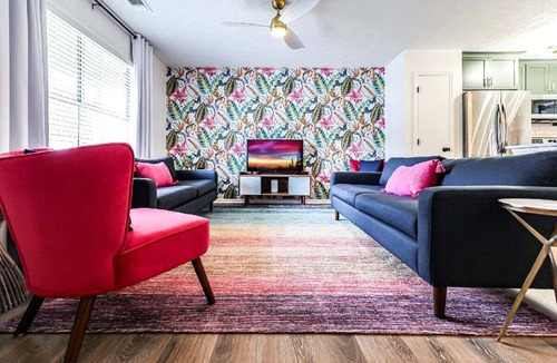 Whitemarsh Island House | Island Getaway Home * Tybee & Downtown * Dogs OK * Putting Green