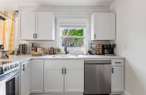 North Charleston House | Just Renovated Home - Private Yard & Movie Theater