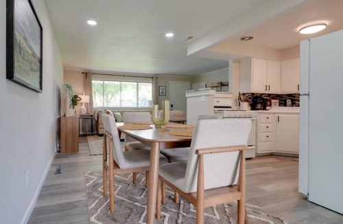 Reynoldsburg House | Kaiser Coop - 3 BR 2BA, single-family home