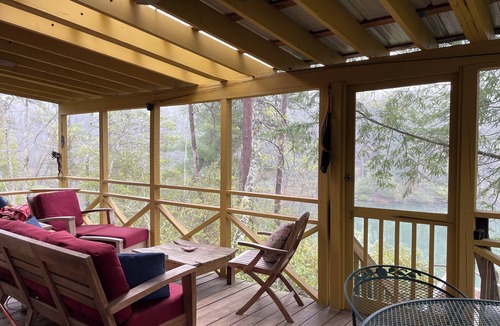Tallulah Falls Cabin | Lakefront A-Frame steps from Tallulah Gorge and 90 minute drive from Atlanta