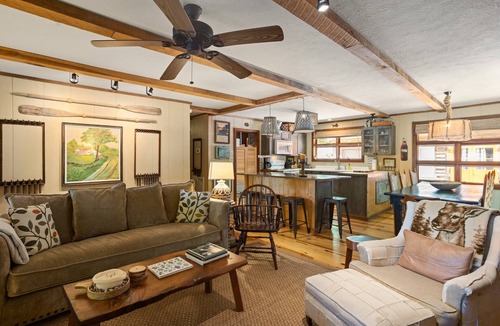 Sunset Cove Cabin | LAKEFRONT cabin with easy access private beach in quiet cove!