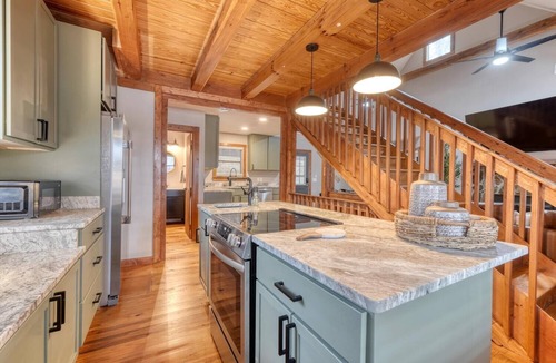 Hiawassee House | Lakefront Home & Guest House with Two Docks, and Breathtaking Mountain Views!