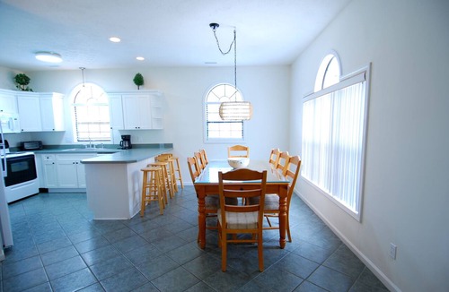Arcadian Shores Condo | Land's End Resort - Spacious Coastal Condo with Beach Access, Pools & Family-Fri
