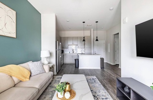 Covington Apartment | Landing | Amazing 1BD, Pool, Yoga Studio
