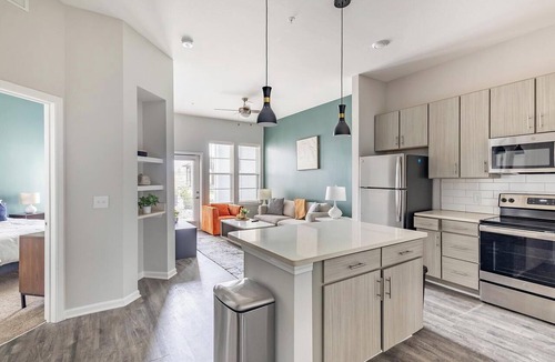 Covington Apartment | Landing | Amazing 1BD, Pool, Yoga Studio