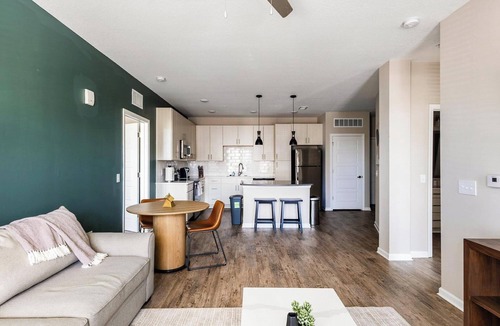 Kenton Apartment | Landing | Amazing 2BD, Clubhouse, Yoga Studio
