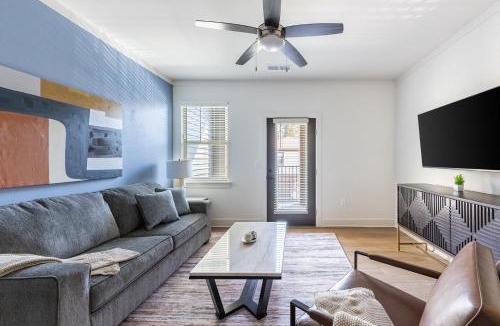 Asheville Apartment | Landing Beautiful 1BD Clubhouse Gym