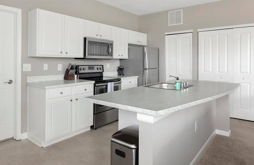 Canal Winchester Apartment | Landing | Beautiful 1BD, Clubhouse, Gym